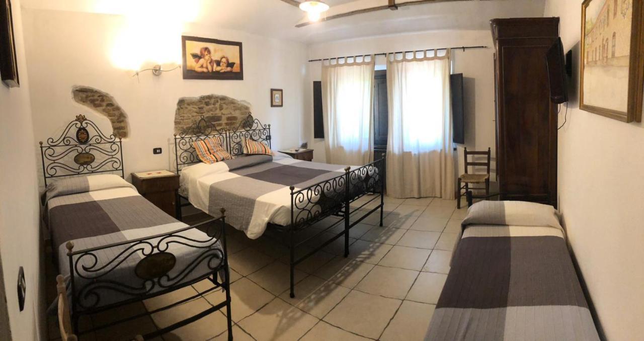 Ca'Silvia Acomodação com café da manhã San Savino  Exterior foto