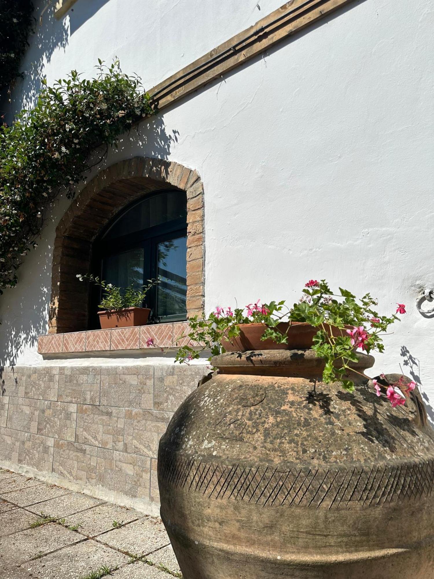 Ca'Silvia Acomodação com café da manhã San Savino  Exterior foto